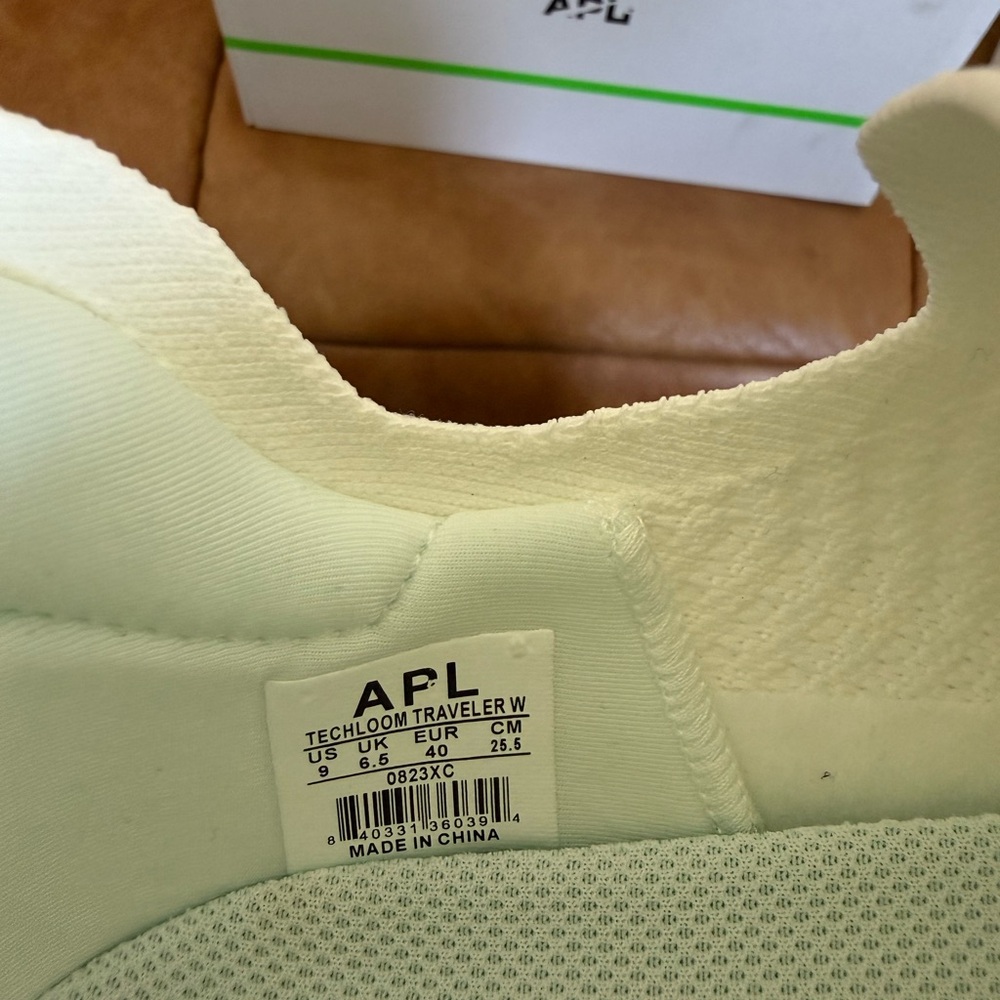 APL Women's Techloom Traveler - Picture 6 of 9